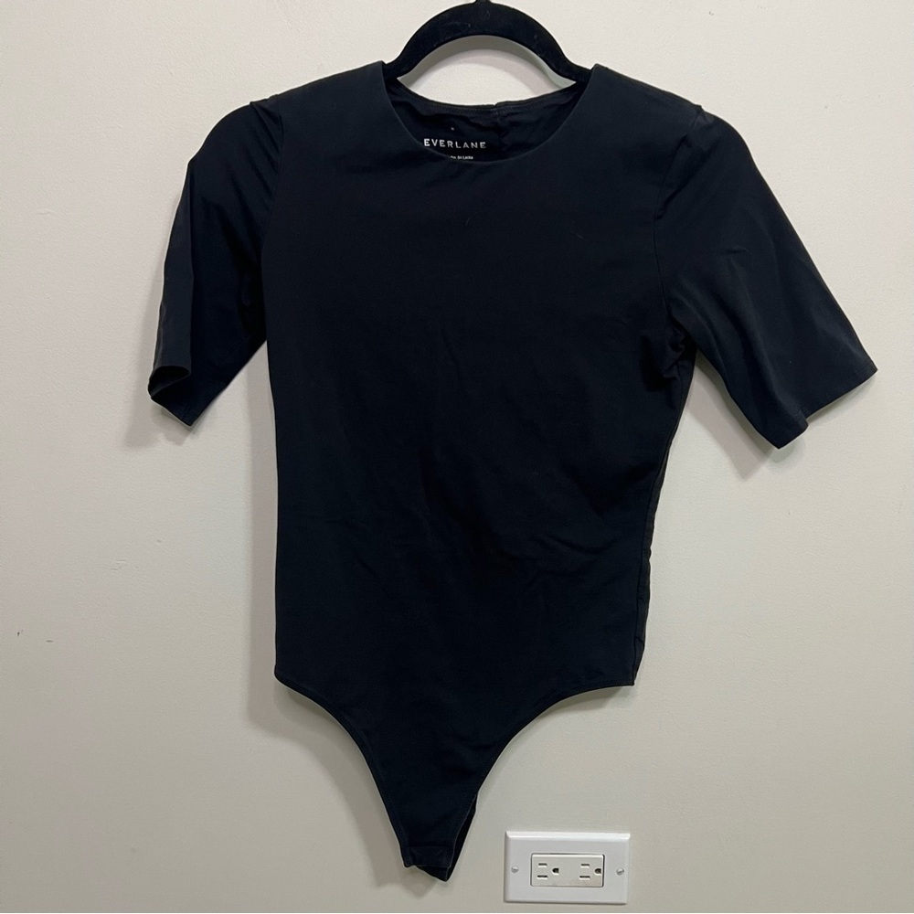 Everlane Black Mid Sleeve Body Suit Minimalist Capsule Wardrobe Career Work